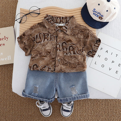 Short sleeved shirt and shorts set with letter pattern